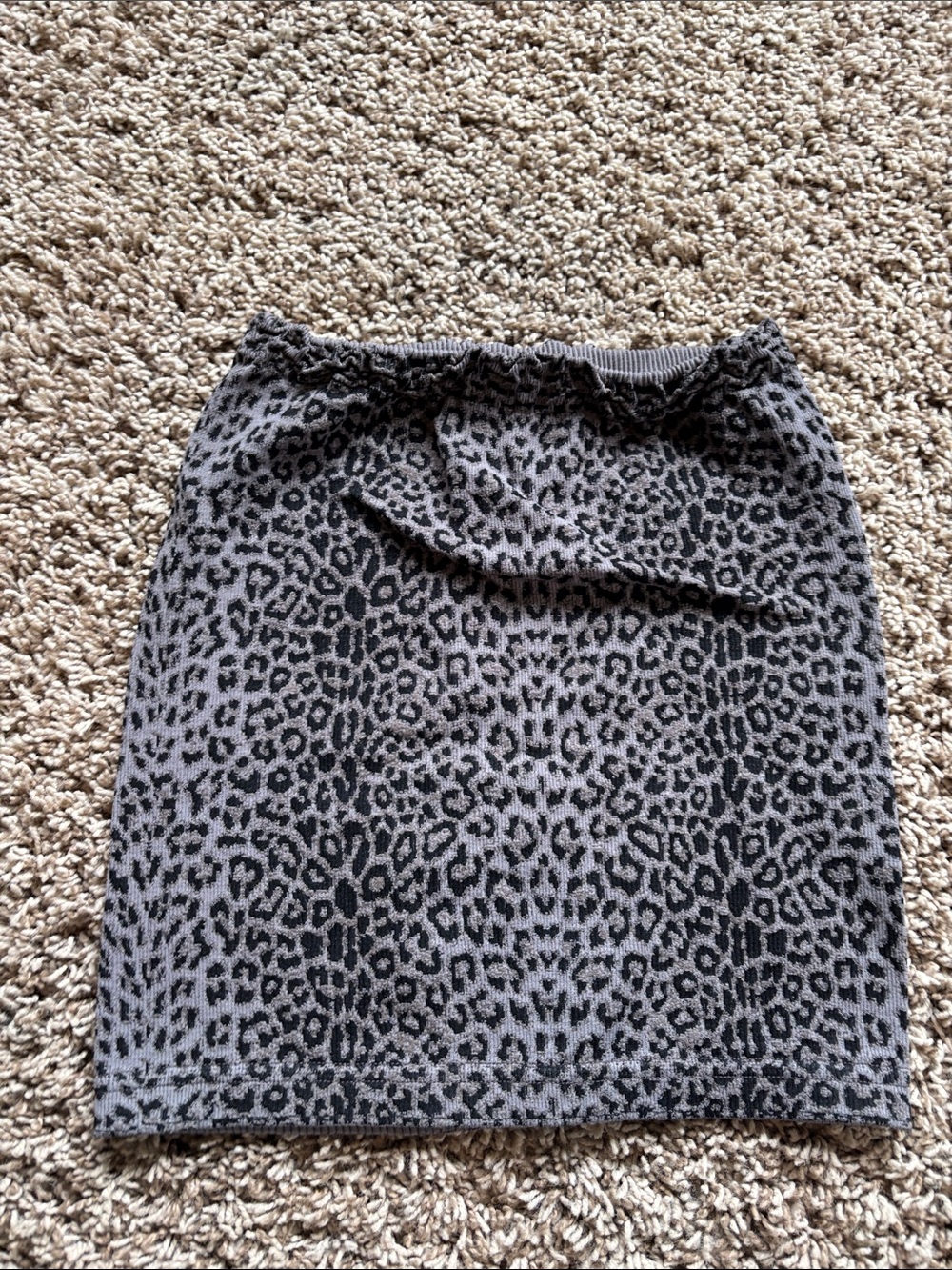 Women’s Gray Leopard Print Tube Top
